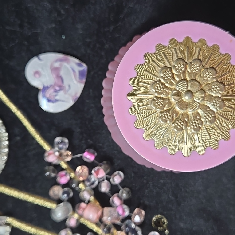 Colorful Jewelry Collection - Picture 4 of 8
